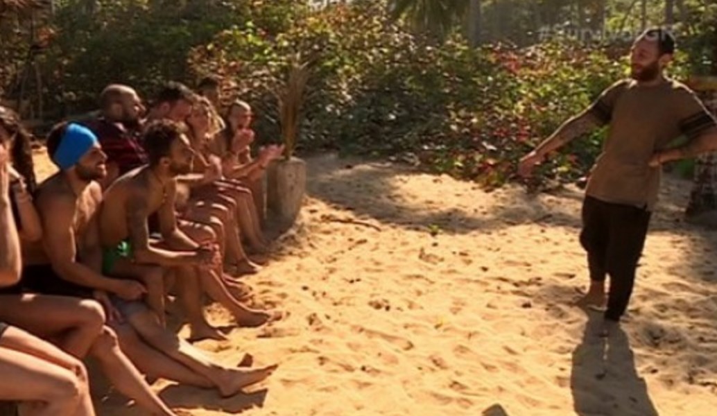 Survivor: Δείτε το βαν των “Μαχητών” μετά το τρακάρισμα (pics)
