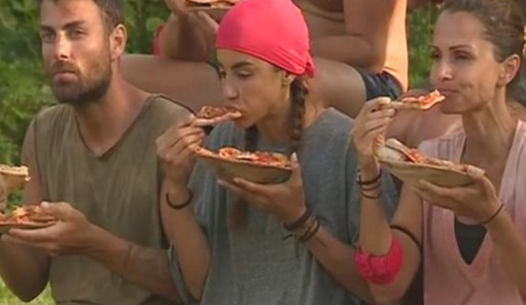 ”Τα σπάνε” οι καρύδες λόγω Survivor