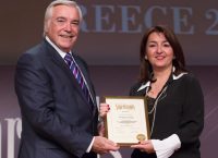 Μπάρμπα Στάθης: Κορυφαία Εταιρική Επωνυμία για το 2016 στο θεσμό των Superbrands