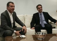 Συνάντηση Μητσοτάκη-Θεοδωράκη την Τρίτη