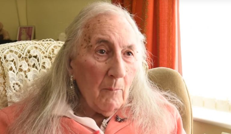 Βρετανία: Βετεράνος πολέμου άλλαξε φύλο στα 90 και έγινε γυναίκα (pic & vid)