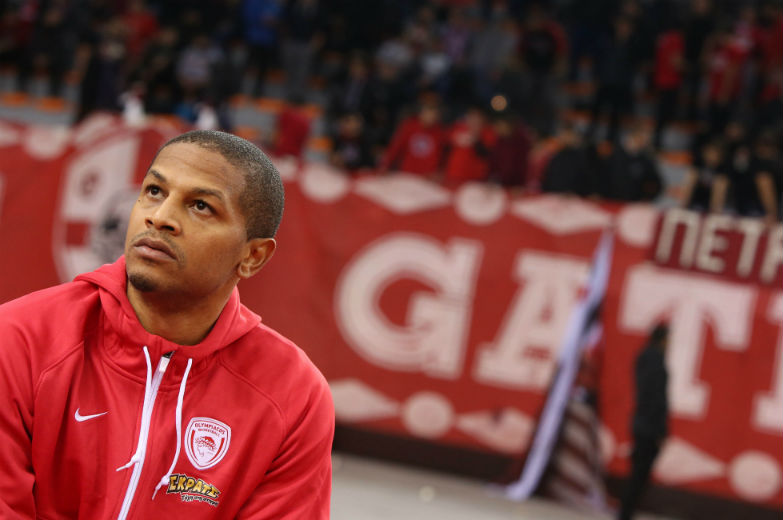 Πρόβλημα με Γουότερς στον Ολυμπιακό!