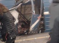 Σοκάρουν οι φωτογραφίες από το κατεστραμμένο βαγόνι στην Αγ. Πετρούπολη