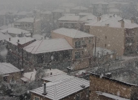 Απριλιάτικα χιόνια στο Καρπενήσι (pic & vids)