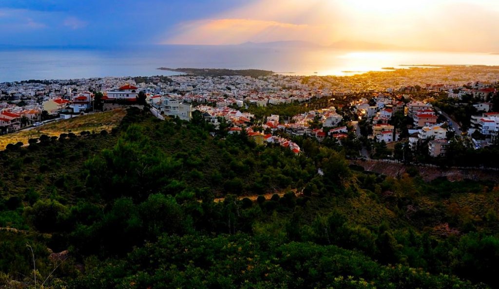 Δήμος Ηλιούπολης: Δημιουργία πυλών εισόδου και βελτίωσης μονοπατιών