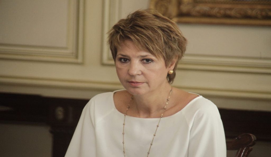 Γεροβασίλη: Επιβεβαιώνεται η κυβερνητική εκτίμηση περί υποστελέχωσης του Δημοσίου