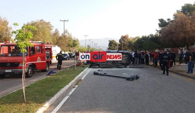 Τροχαίο στο Μεσολόγγι δίπλα σε σχολείο – 4 τραυματίες (pics)