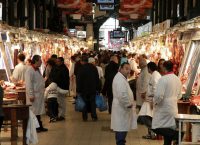 Πασχαλινό ωράριο: Επίσημη έναρξη σήμερα – Δείτε πώς θα λειτουργήσουν τα καταστήματα