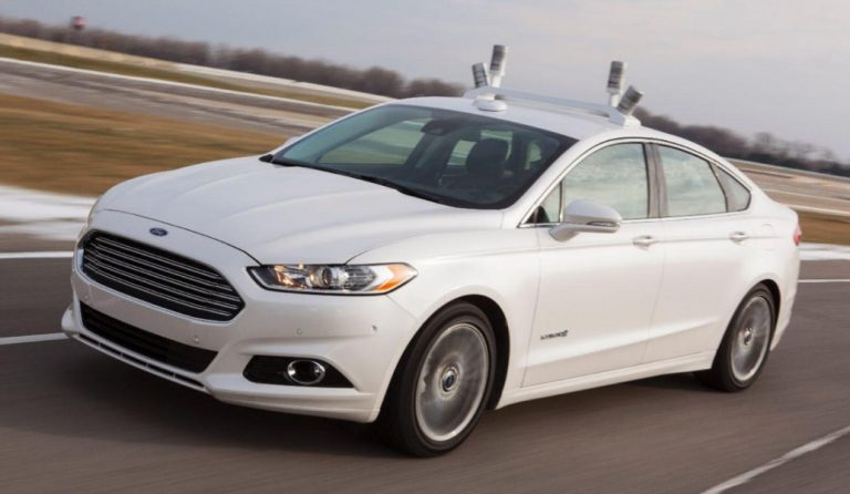 Ford: Tα αυτόνομα έχουν δρόμο μπροστά τους