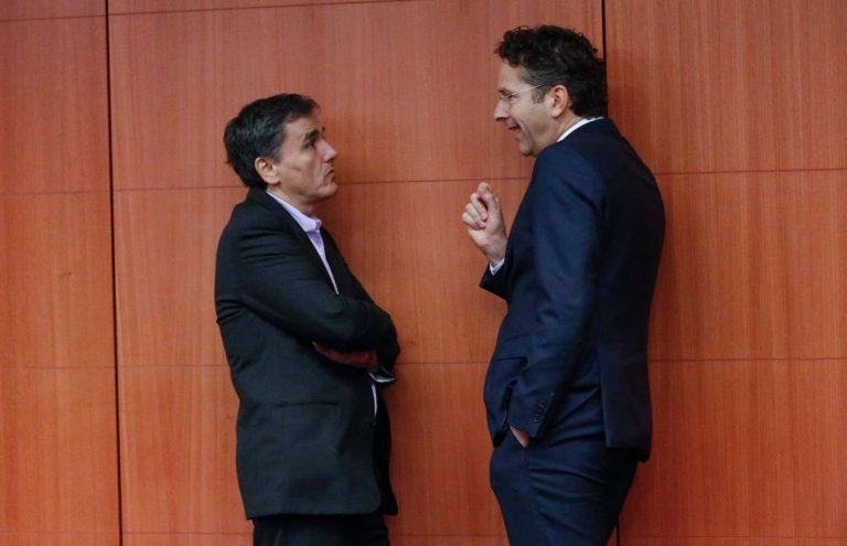 “Πυρετός” διαβουλεύσεων πριν από το κρίσιμο Eurogroup