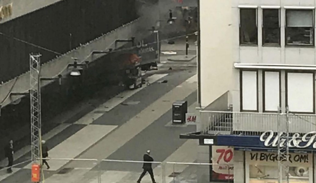 Δείτε: Η στιγμή της σύλληψης του 39χρονου Ουζμπέκου τρομοκράτη (vid)