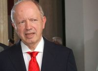 Το αντίο του Σταύρου Ψυχάρη στους αναγνώστες – Αποχώρησε από εκδότης του ΔΟΛ