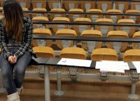 Αιτήσεις για 3.685 υποτροφίες σε φοιτητές