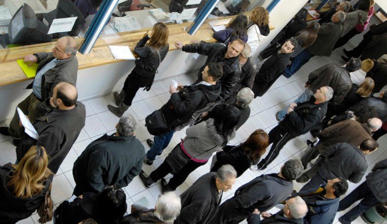 Ένας στους τρεις Έλληνες δεν πληρώνει ούτε ένα ευρώ φόρο