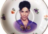 Πορσελάνινα “vintage” πιάτα με τον…. Prince!