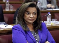 Με ένα ριζίτικο αποχαιρέτησε τον πατέρα της η Ντόρα Μπακογιάννη (vid)