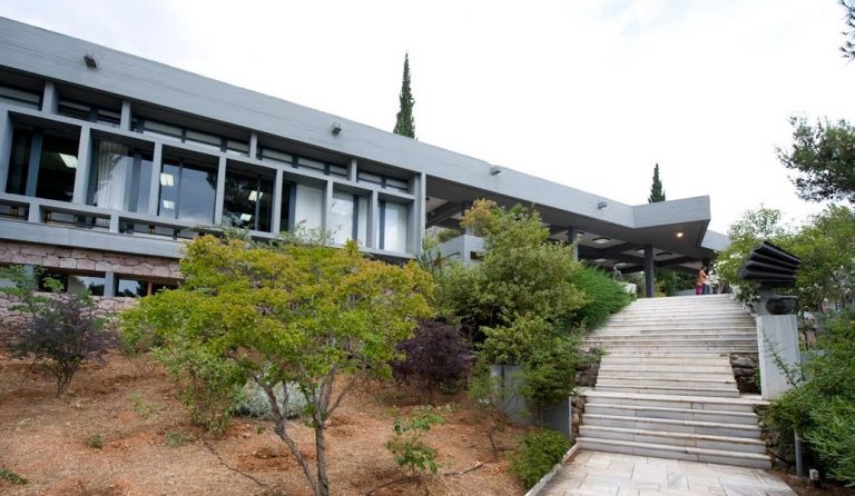 “Δελφική Ακαδημία Ευρωπαϊκών Σπουδών” από το Ευρωπαϊκό Πολιτιστικό Κέντρο Δελφών