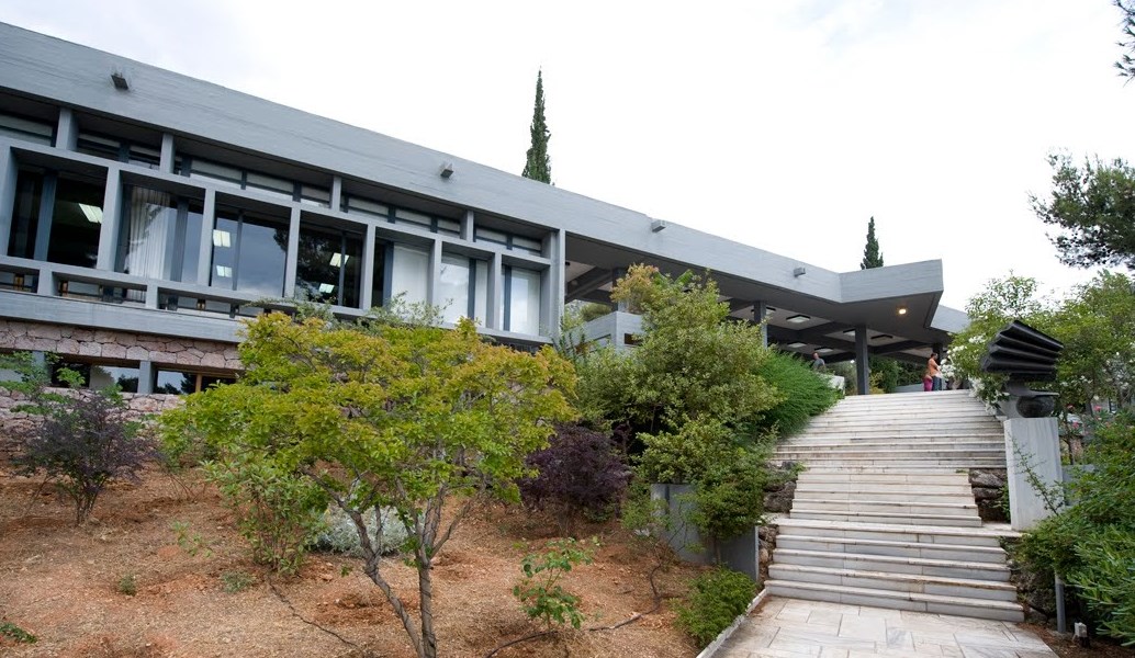 “Δελφική Ακαδημία Ευρωπαϊκών Σπουδών” από το Ευρωπαϊκό Πολιτιστικό Κέντρο Δελφών