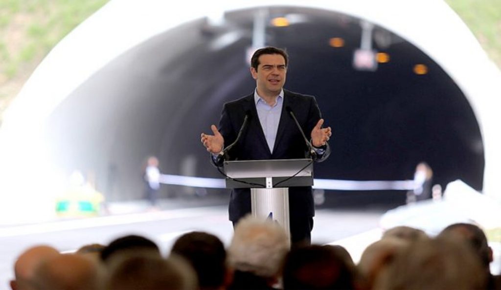 Τσίπρας: Ανοίγει ο δρόμος για να βγούμε από την περιπέτεια