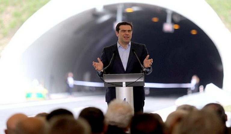 Τσίπρας: Ανοίγει ο δρόμος για να βγούμε από την περιπέτεια