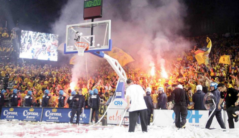 Η μέρα που το Σαρλερουά βάφτηκε κίτρινο (pics & vids)