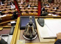 Οι “7” που ψήφισαν το ξήλωμα του νόμου Διαμαντοπούλου – Τον είχαν υπερψηφίσει το 2011!