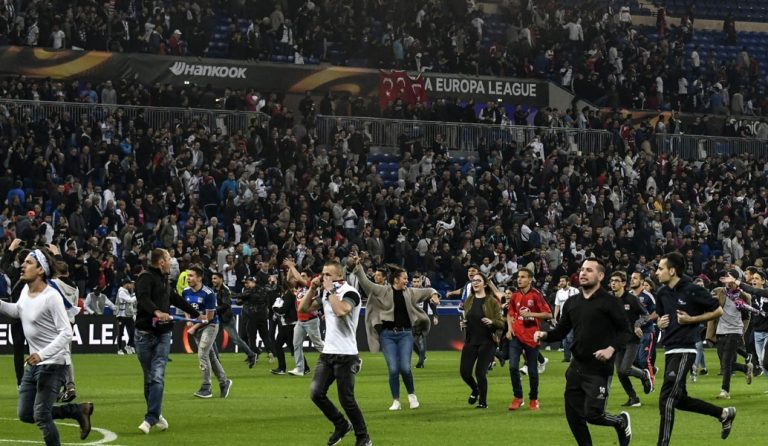 Η σοκαριστική φωτογραφία απ’ τα επεισόδια στο Λυών – Μπεσίκτας (pic)