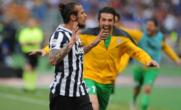 Οσβάλντο: «Κάπνιζα μαζί με Μπουφόν και Πραντέλι στα αποδυτήρια»!