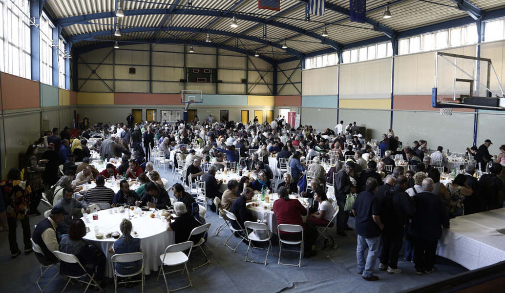 Στο Ρουφ το πασχαλινό γεύμα αλληλεγγύης του Δήμου Αθηναίων