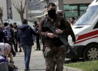 Τουρκία: Νεκρός από σφαίρα ο γιος του πρώην πρωθυπουργού Μεσούτ Γιλμάζ