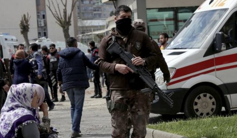 Τουρκία: Πυροβολισμοί σε εκλογικό κέντρο με δύο νεκρούς