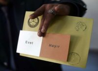 Τουρκία: Έγκυρα τα ψηφοδέλτια που χρησιμοποιήθηκαν στο δημοψήφισμα