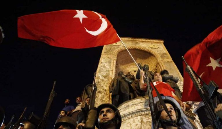 Τουρκία: Νέο μπαράζ συλλήψεων – Εκδόθηκαν 216 εντάλματα