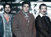 Ο “Αμερικάνικος βούβαλος” στο θέατρο Μουσούρη