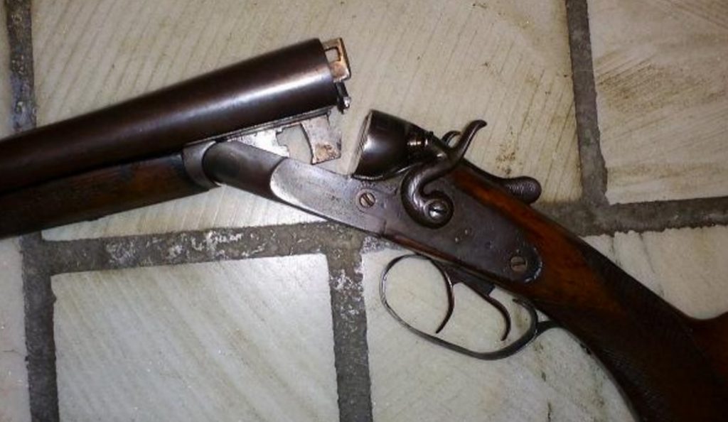 Προφυλακιστέος ο 78χρονος που πυροβόλησε τον 16χρονο πρόσφυγα – Το σκοτεινό παρελθόν του ηλικιωμένου
