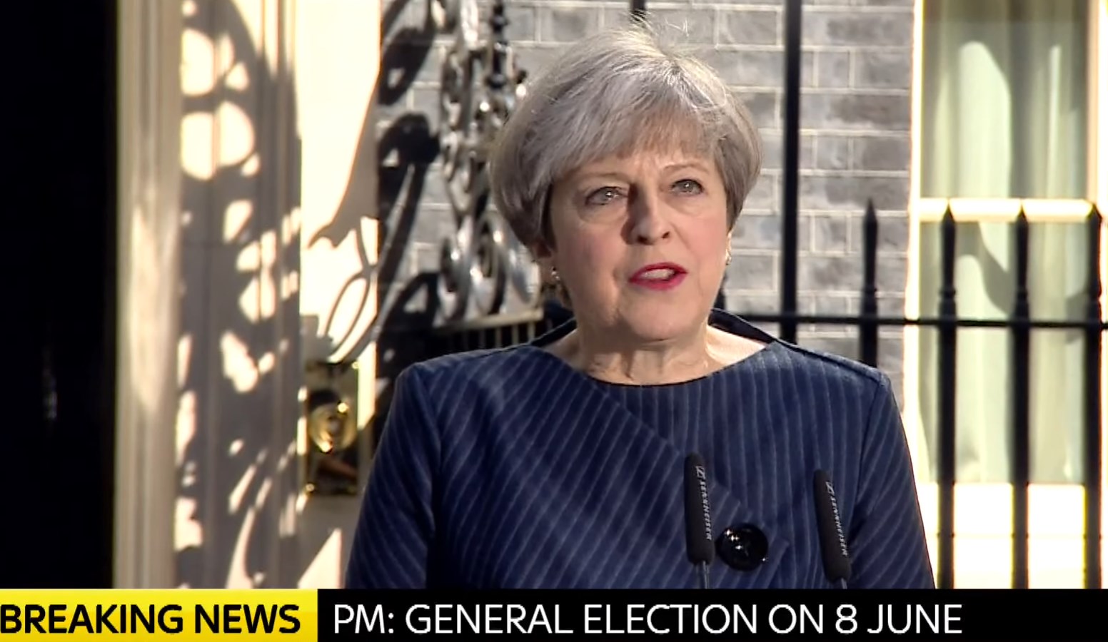 Ραγδαίες εξελίξεις στη Βρετανία – Εκλογές στις 8 Ιουνίου ανακοίνωσε η Τερέζα Μέι