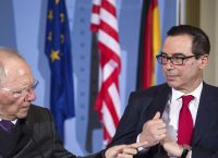 Αμερικανός υπουργός Οικονομικών: Ενθαρρύνουμε το ΔΝΤ για τη συμμετοχή του στο ελληνικό πρόγραμμα