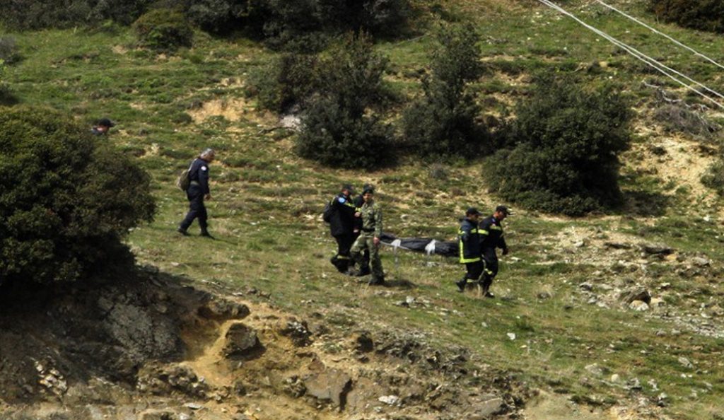Οι πρώτες εκτιμήσεις για τη συντριβή του στρατιωτικού ελικοπτέρου
