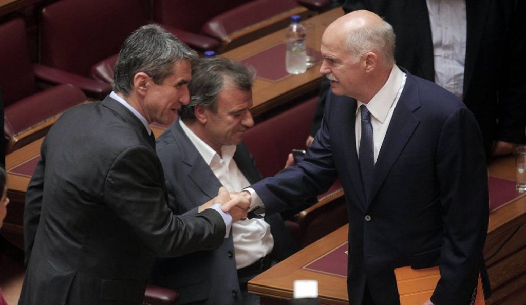 Στη Βουλή δικογραφία για παράνομη χρηματοδότηση ΜΚΟ – Εμπλεκόμενοι Παπανδρέου και Λοβέρδος