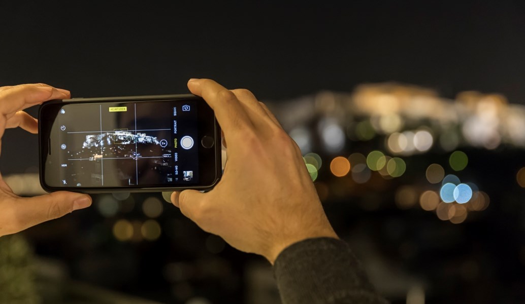 COSMOTE mobile internet:  Ρεκόρ κίνησης δεδομένων το Πάσχα