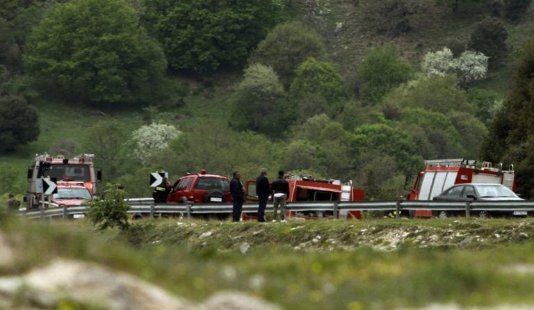 Μνημείο στο σημείο συντριβής του ελικοπτέρου στο Σαραντάπορο