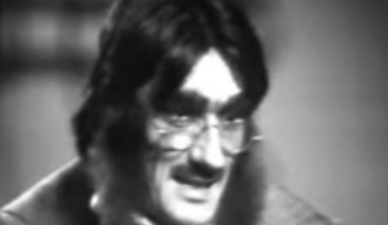 Σπάνιο βίντεο: Ο Στάθης Ψάλτης στο “Ο συμβολαιογράφος” (vid)