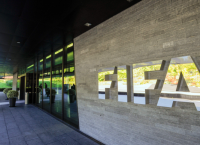 Νέο σκάνδαλο με πρωταγωνιστές Ινφαντίνο – Πλατινί: Βοηθούσαν ποδοσφαιρικούς κολοσσούς να ξεγελούν το οικονομικό «Fair Play»