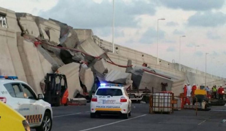 Πρόσκρουση πλοίου σε λιμάνι στις Κανάριες Νήσους
