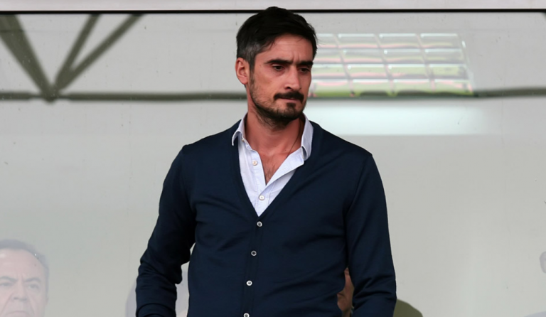 Ψάχνει μπακ και όχι μόνο ο Λυμπερόπουλος