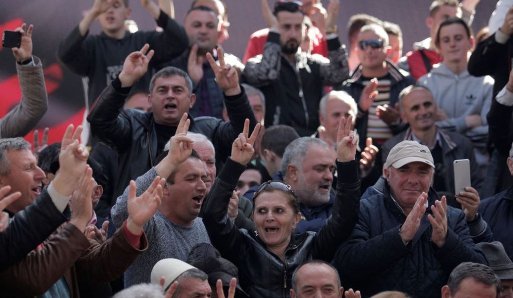 Διαδηλώσεις στην Αλβανία: Παραίτηση Ράμα ζητά η αντιπολίτευση