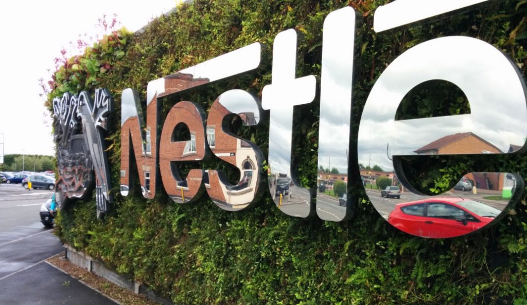 Η Nestle κόβει 300 θέσεις εργασίας στο Ηνωμένο Βασίλειο