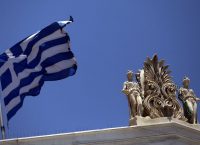 Handelsblatt για τους Έλληνες: “Ο ταλαιπωρημένος λαός”
