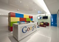 Η Google βάζει στοπ στις “ενοχλητικές” διαφημίσεις