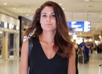 Η Ειρήνη Κολιδά σε αισθησιακή φωτογράφιση μόνο με το μαγιό της (pic)